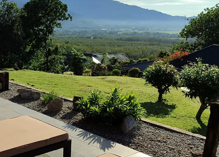 Ranis Lodge